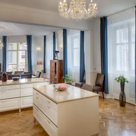 Smetanovo Nábřeží - Riverview Old Town Apartmán